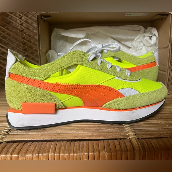 Puma Future Rider Sneakers - Picture 9 of 15